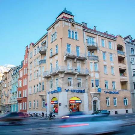 Διαμέρισμα Huge Central Designer Loft With Tyrolean Touch , 160m2