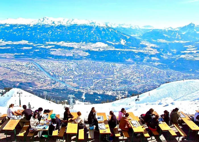 Huge Central Designer Loft With Tyrolean Touch , 160m2 * İnnsbruck